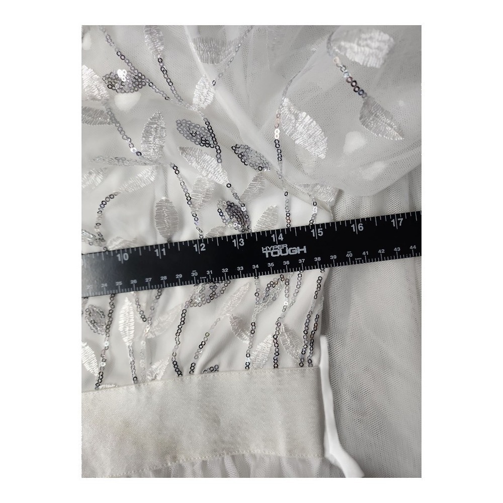 Women's White Sequin A-Line Evening Gown – Short Sleeve, Formal Long Dress, M(6) - Picture 13 of 15